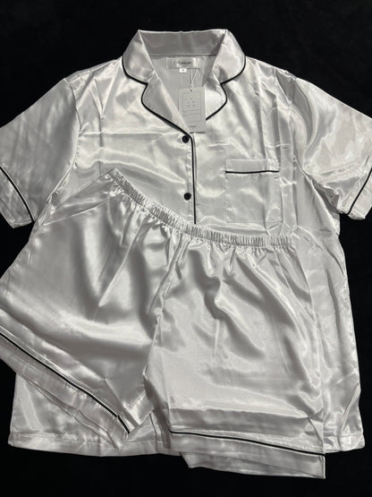 Ashleigh & Co - White PJs