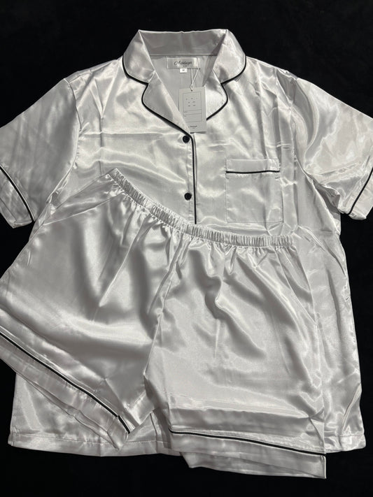 Ashleigh & Co - White PJs