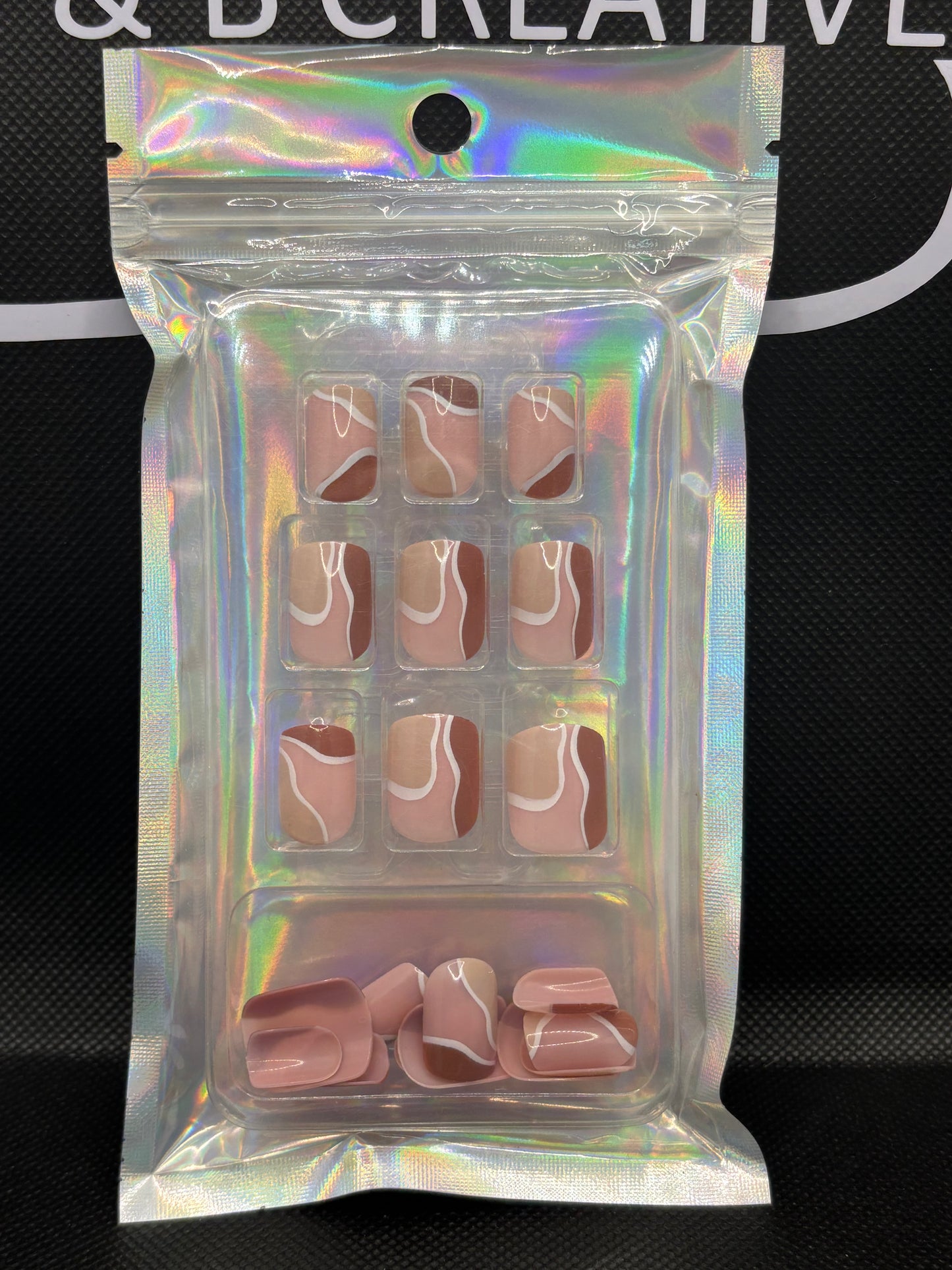 Hunny Boutique Press On Nails